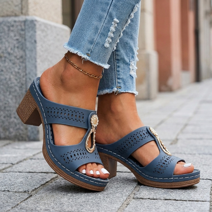 Comfortable Walking Sandals with Low Heel Open Toe