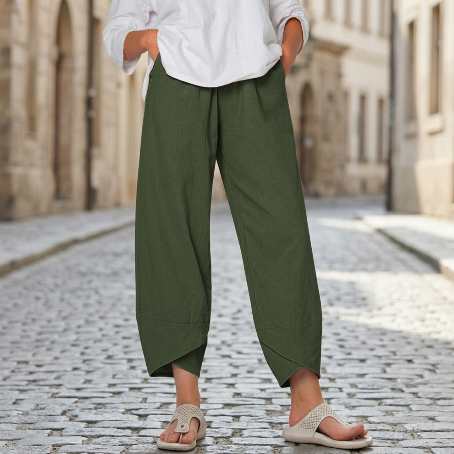Comfortable Loose Fit Cropped Pants for Women
