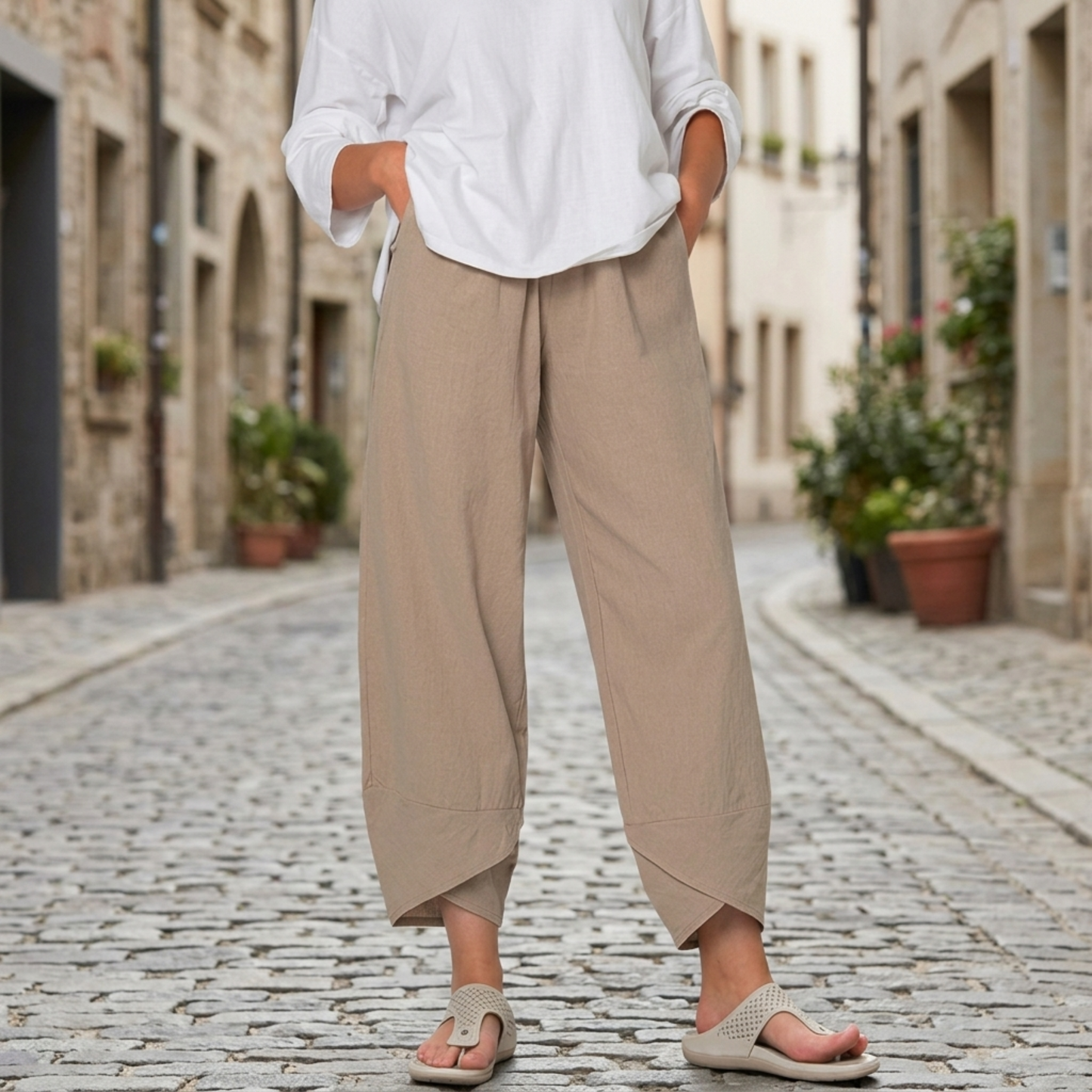 Comfortable Loose Fit Cropped Pants for Women