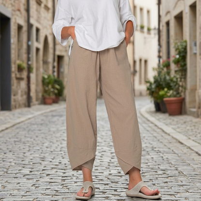Comfortable Loose Fit Cropped Pants for Women