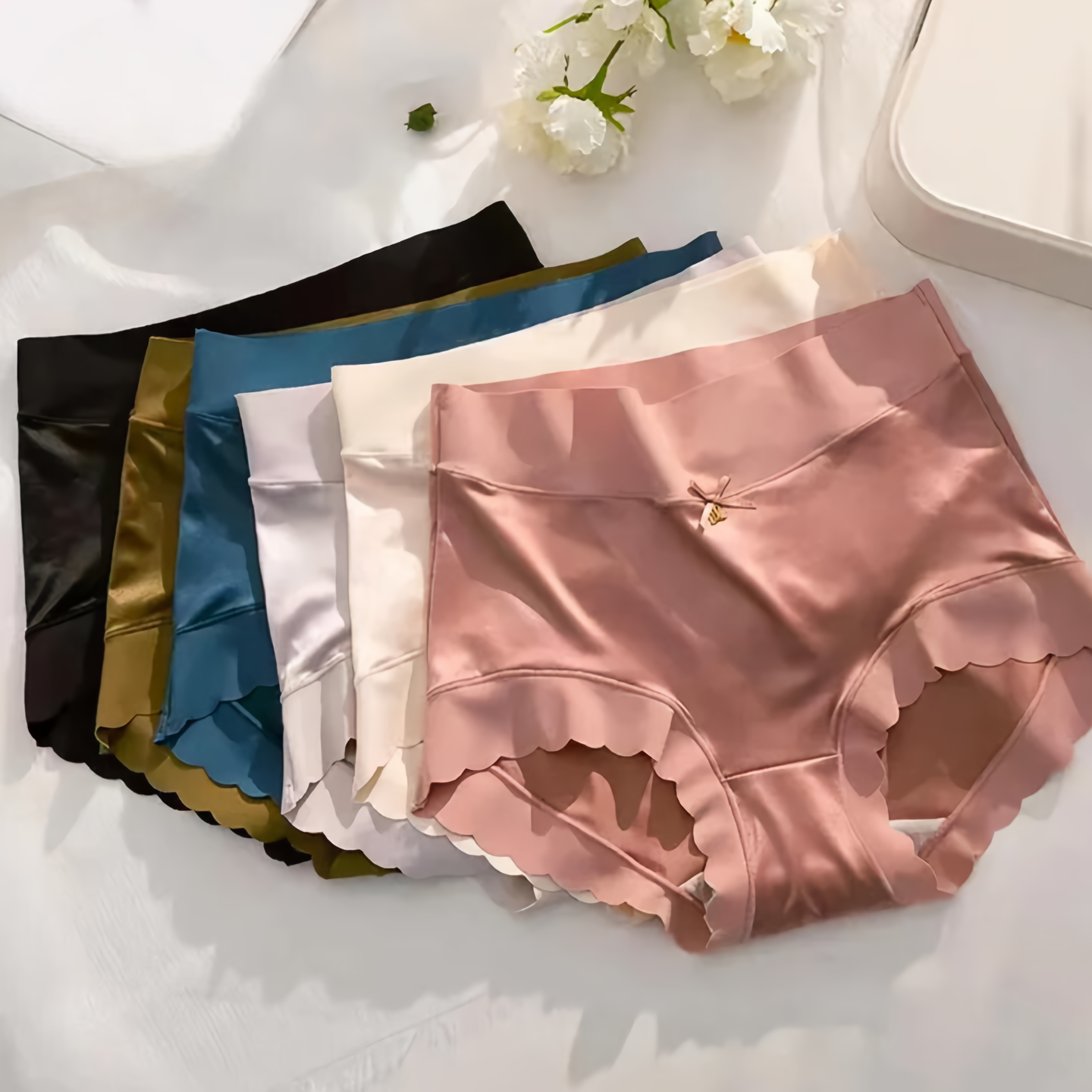 Soft Women's 5-Piece Satin Lingerie Underwear Set - OutfitLondon