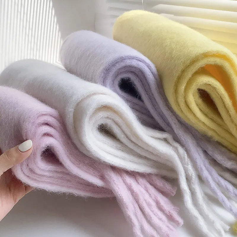 Luxurious Women's Cashmere Scarf | Cozy Winter Accessory
