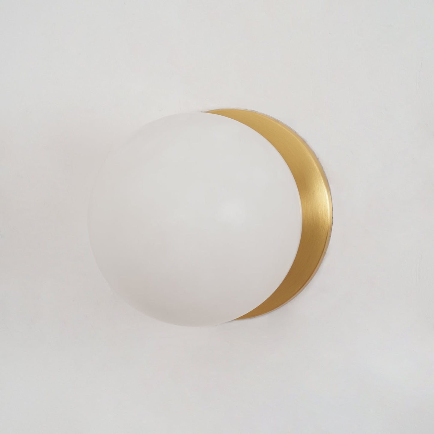 Soft White Round LED Wall Light Fixture
