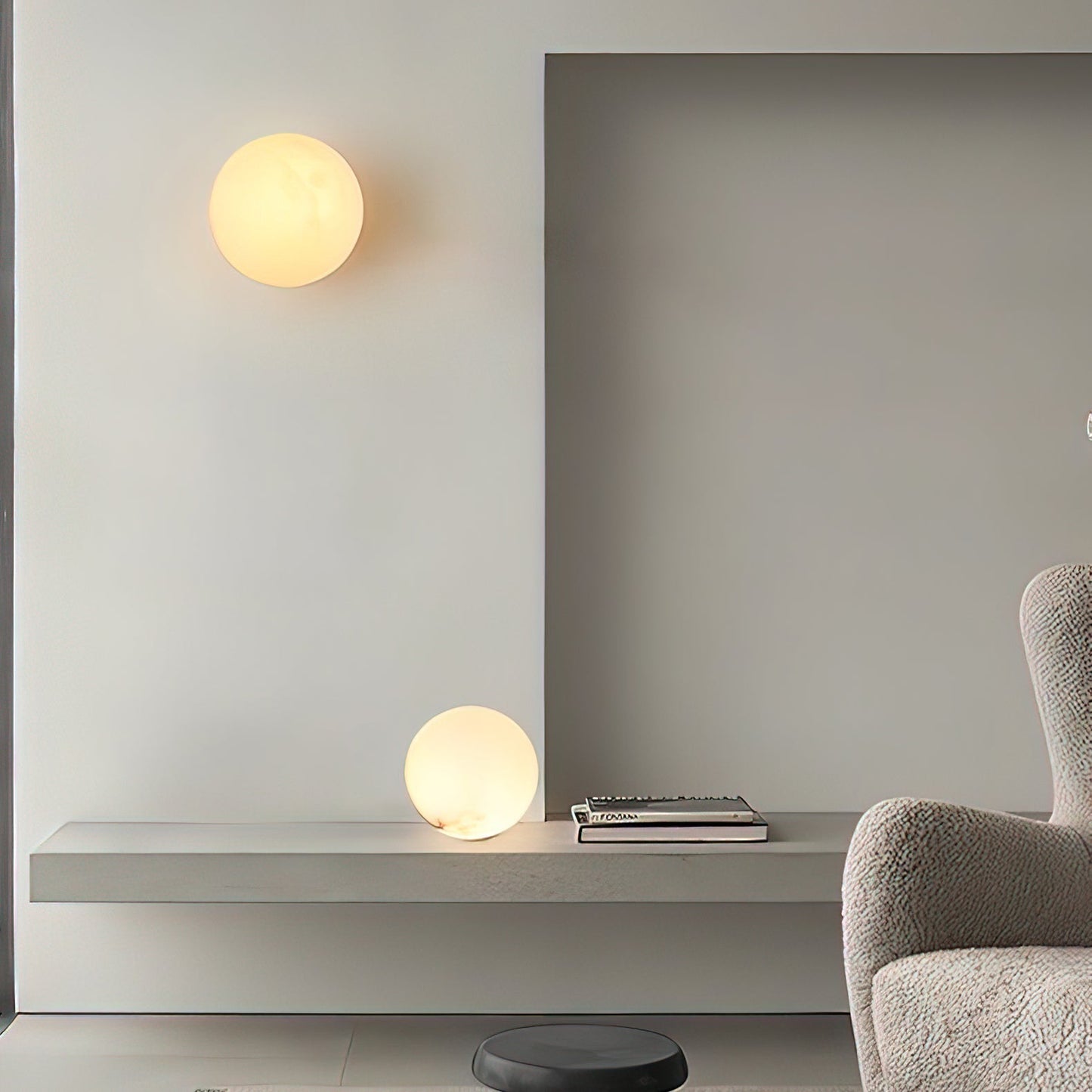 Soft White Round LED Wall Light Fixture