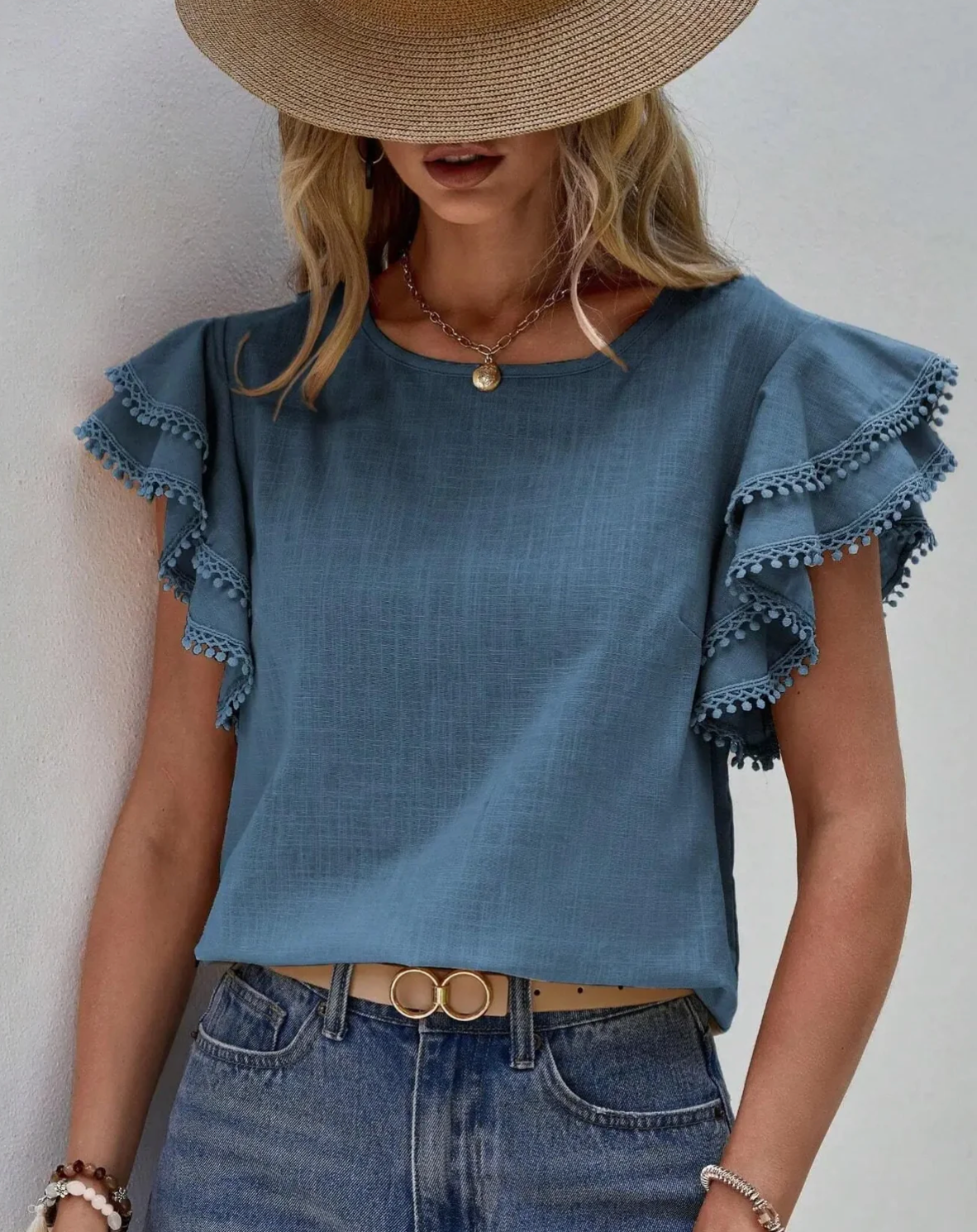 Chic Ruffle Short Sleeve Women's Blouse