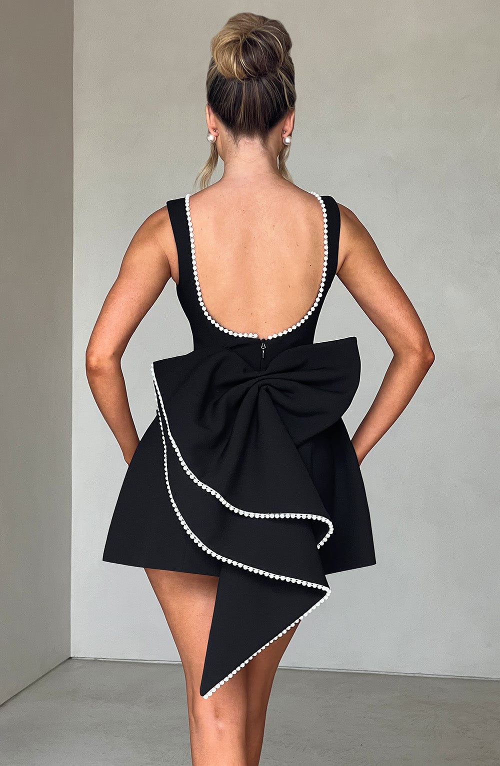 Women's Mini Dress Chic Style