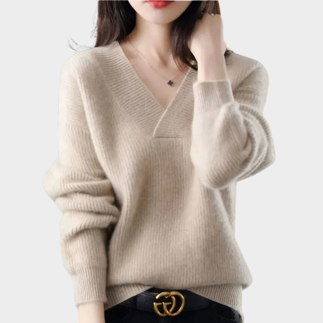 Soft Women's Relaxed Fit V-Neck Sweater