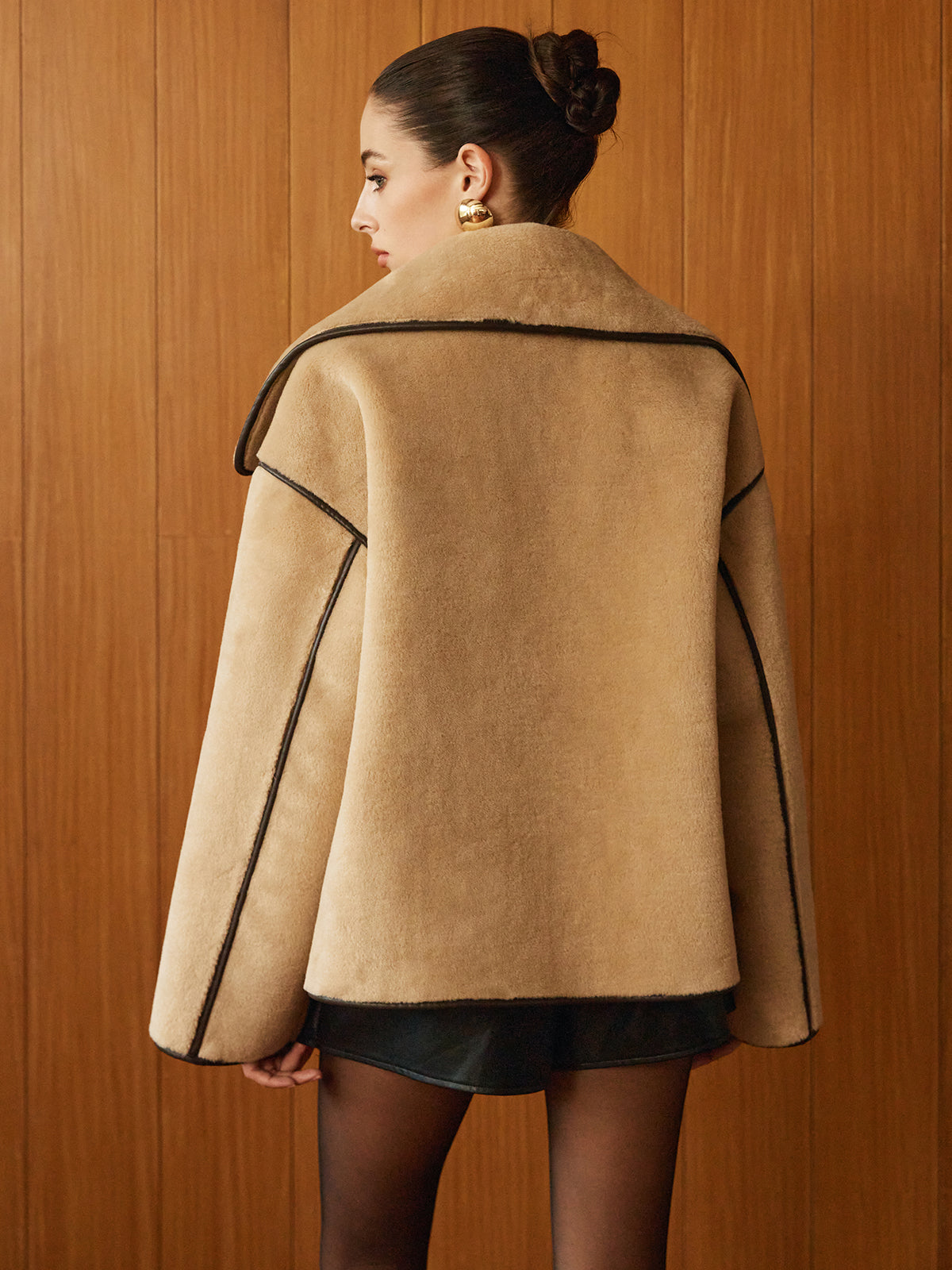 Plush Women's Fleece Lined Winter Coat with Color Block Trim
