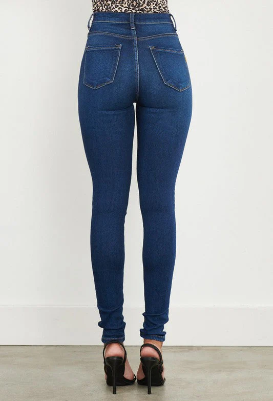 Women's High Rise Slim Fit Jeans