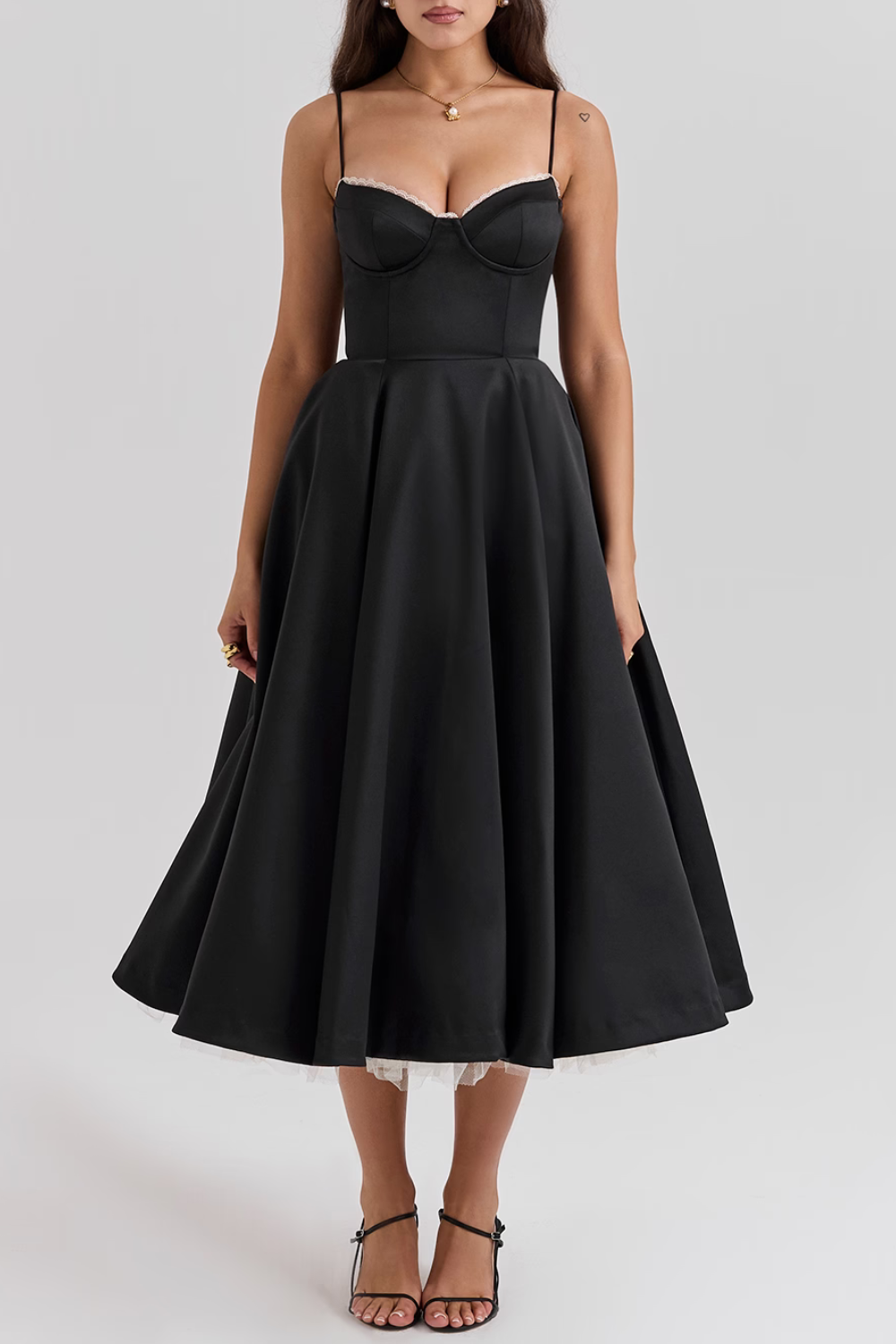 Elegant Ladies Formal Night Dress