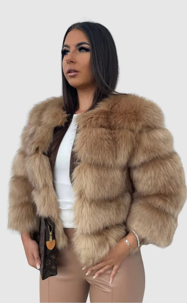 Aurie Women's Faux Fur Coat - OutfitLondon