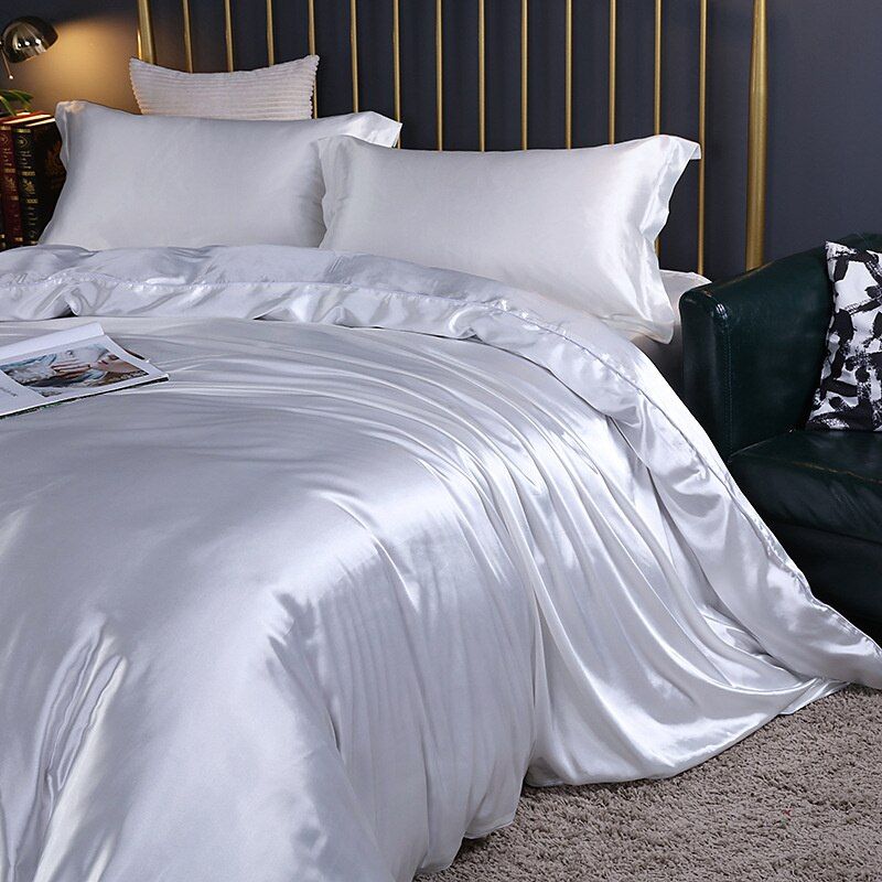 Soft 4-Piece Bedding Set with Duvet Cover - OutfitLondon
