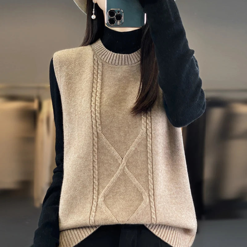 Luxurious Ladies Cashmere Sleeveless Vest