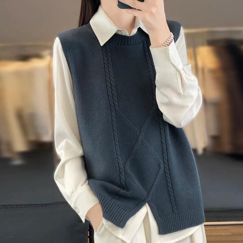 Luxurious Ladies Cashmere Sleeveless Vest
