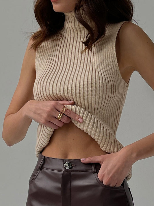 Simple Women's Basic Ribbed Tank Top - OutfitLondon