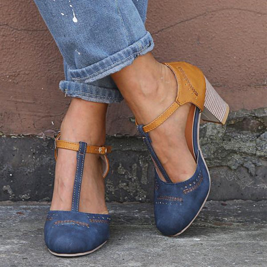 Elegant Ladies Ankle Strap Sandals - OutfitLondon
