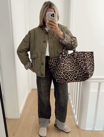 Warm Padded Women's Bomber Coat with Buttons