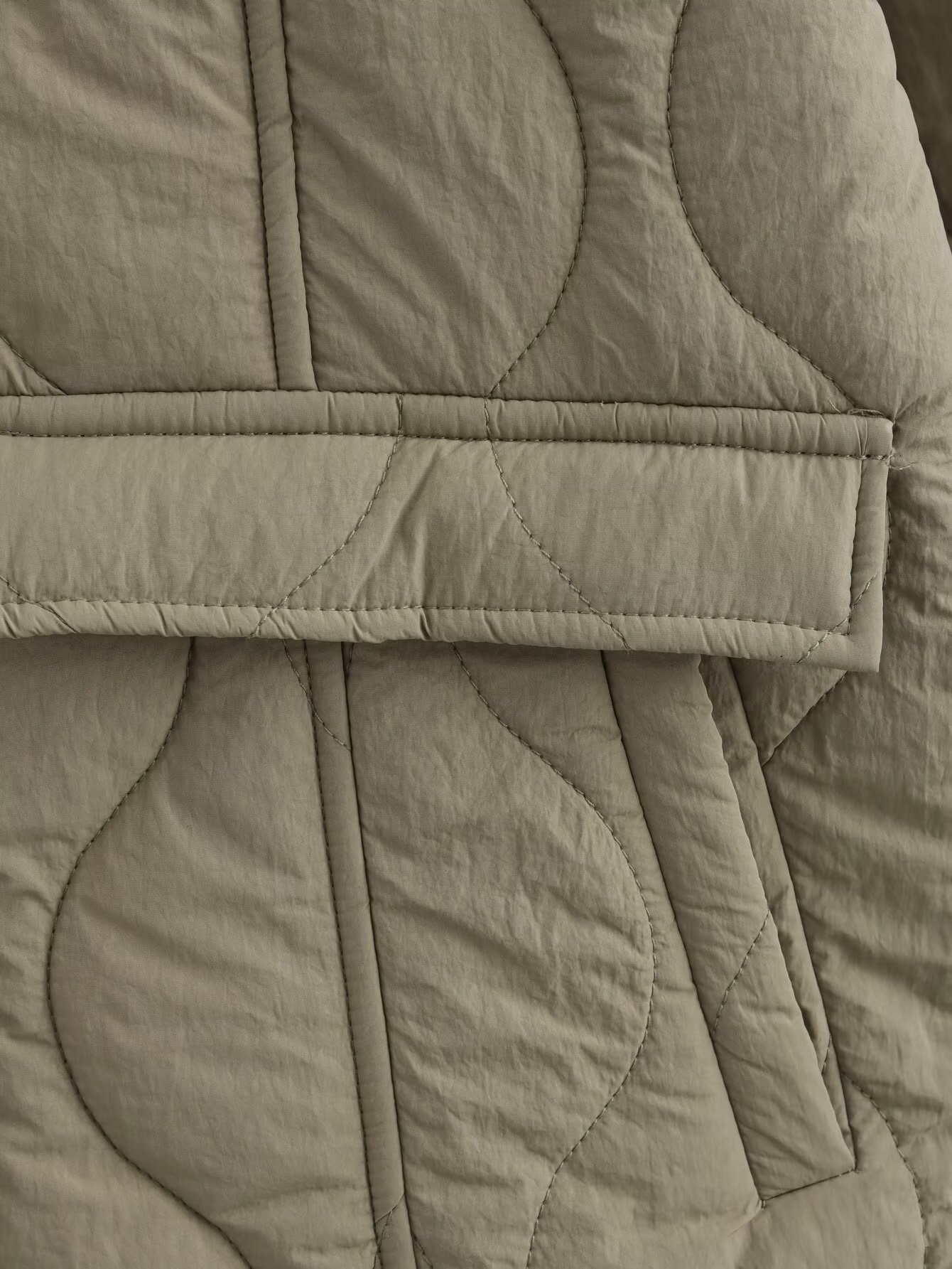 Warm Padded Women's Bomber Coat with Buttons