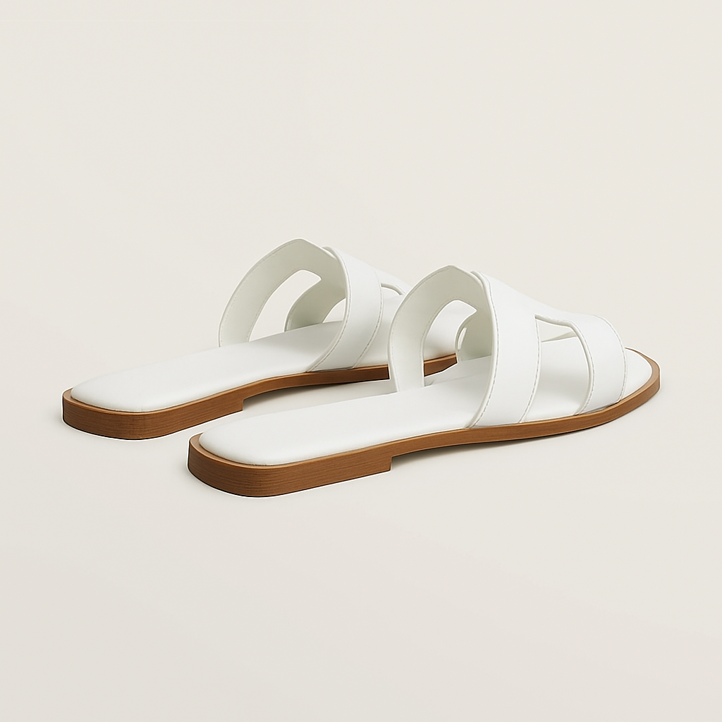 Comfortable Women's Flat Sandals with Adjustable Buckles