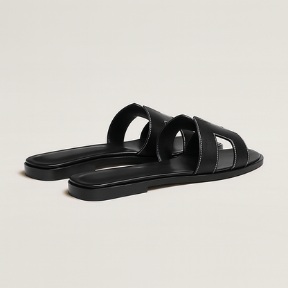 Comfortable Women's Flat Sandals with Adjustable Buckles