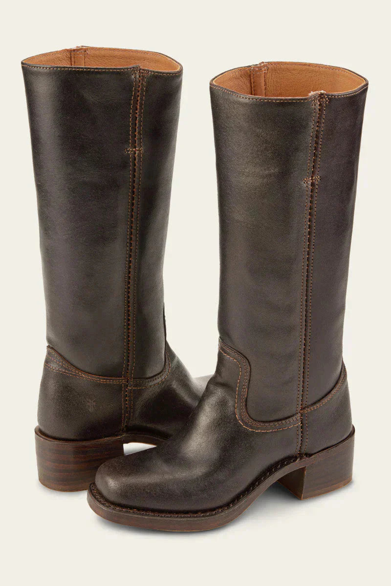 Stylish Women's Black Boots - Slim Fit Comfortable Heels - OutfitLondon