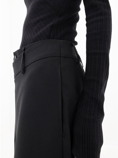 Relaxed Fit Women's Wide Leg Pants with Trendy Buttons
