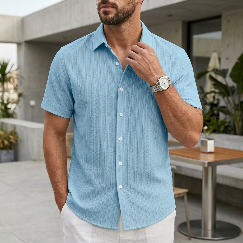 Casual Fit Short Sleeve Dress Shirt