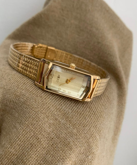 Women's Gold Tone Stainless Steel Watch Waterproof 20cm - OutfitLondon