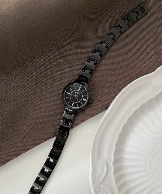 Women's Quartz Watch Black Alloy Modern - OutfitLondon