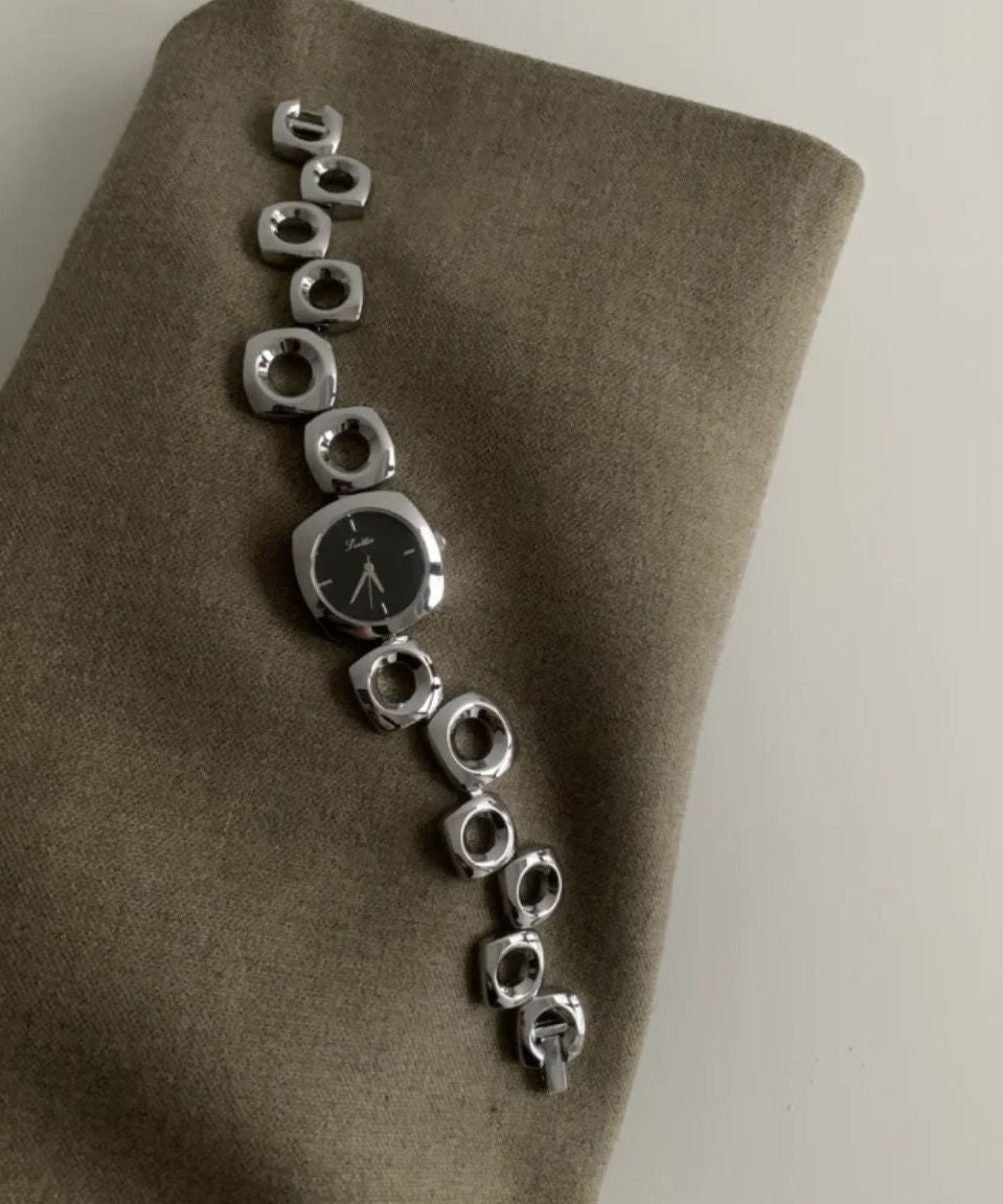 Women's Asymmetrical Watch Silk Hollow Out Design - OutfitLondon