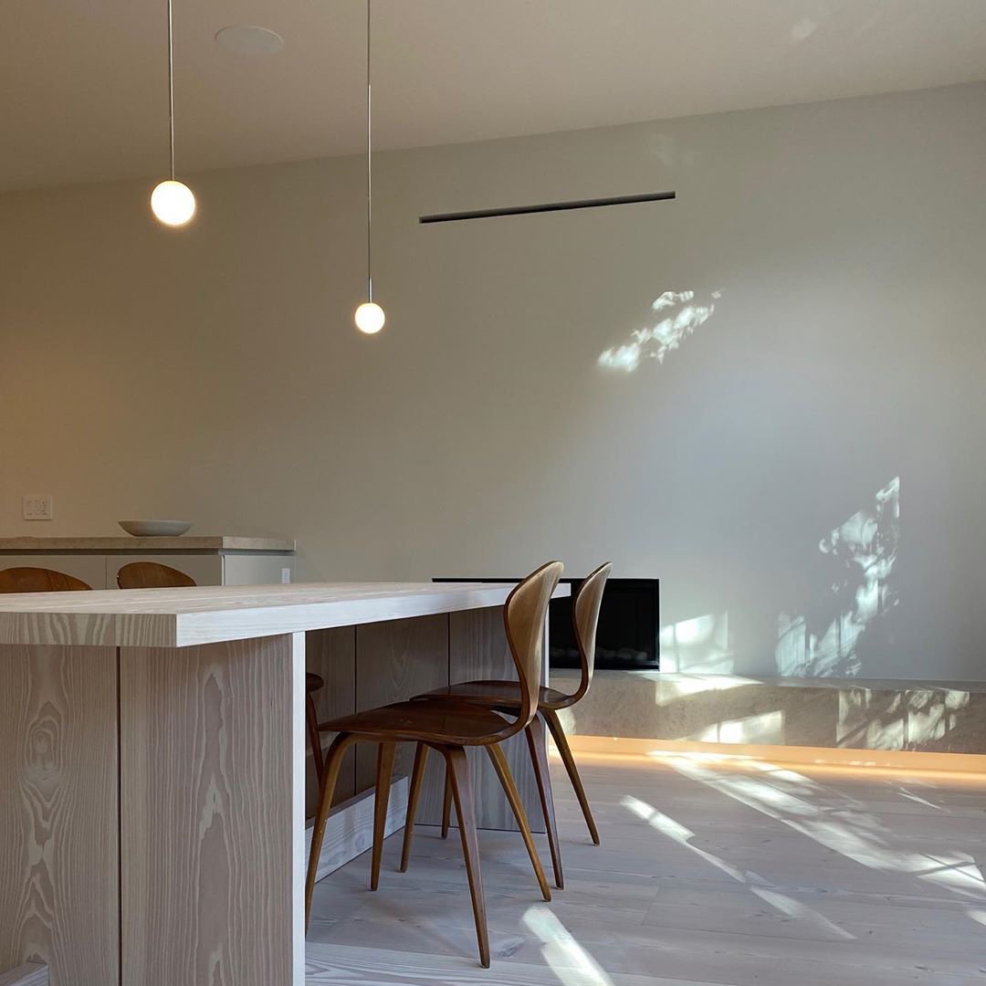 Simple Elegant Glass Pendant Light Fixture