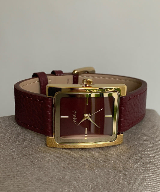 Women's Leather Quartz Watch Elegant Metal Strap - OutfitLondon