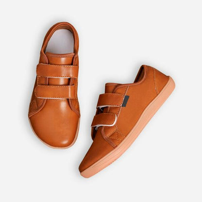 Comfortable Wide Fit Slip Resistant Shoes