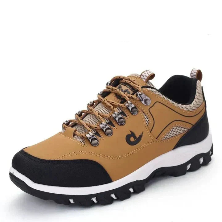 Comfortable Men's Hiking Shoes for Outdoor Adventures - OutfitLondon