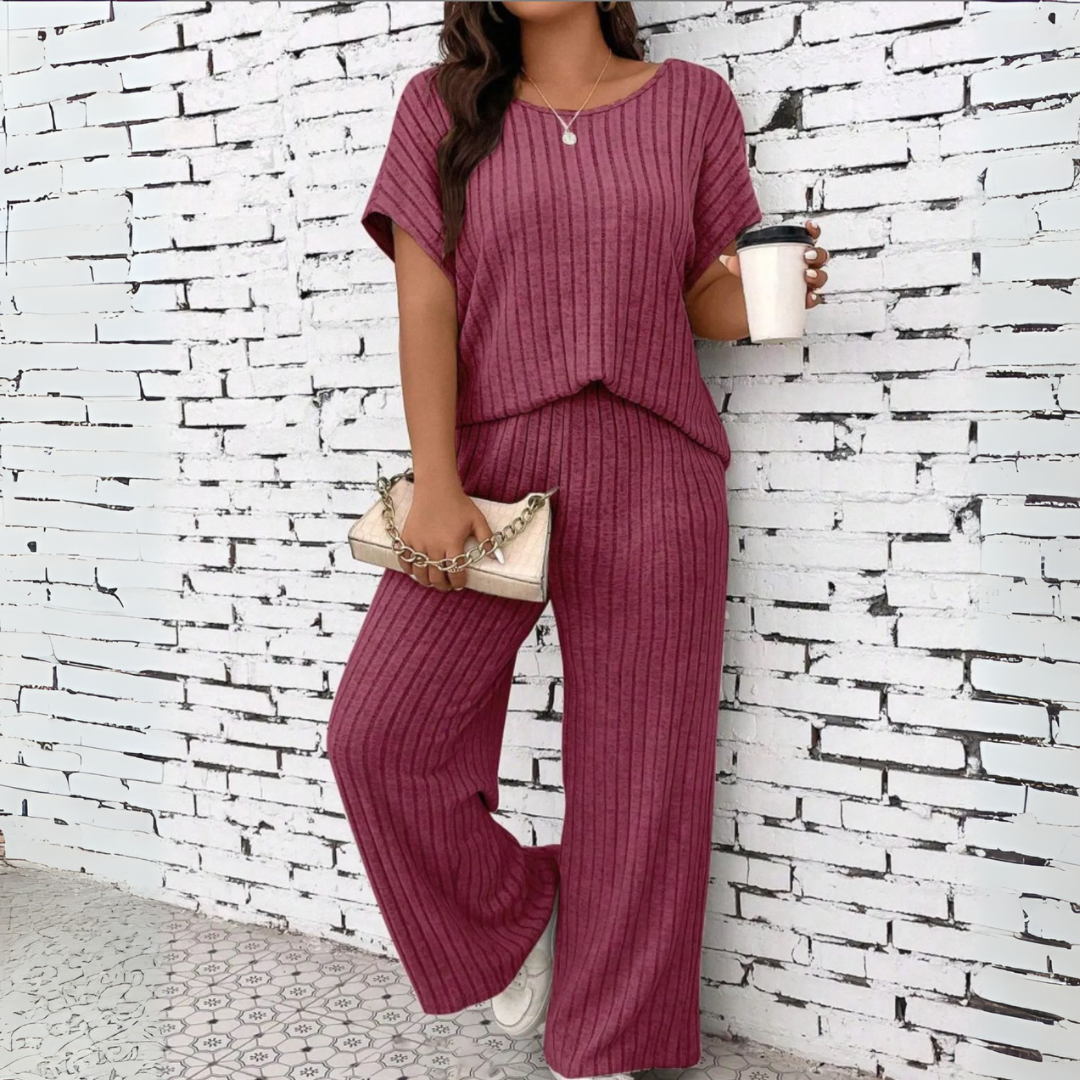 Relaxed Fit Plus Size Shorts Set for Women - OutfitLondon