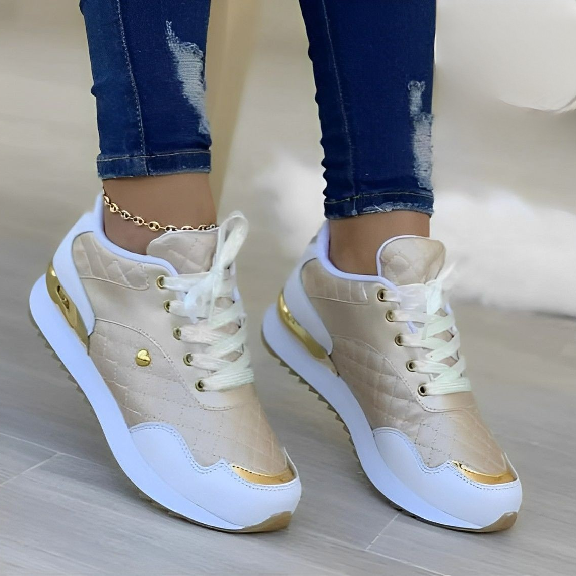 Fashionable Women's Athletic Sneakers - OutfitLondon
