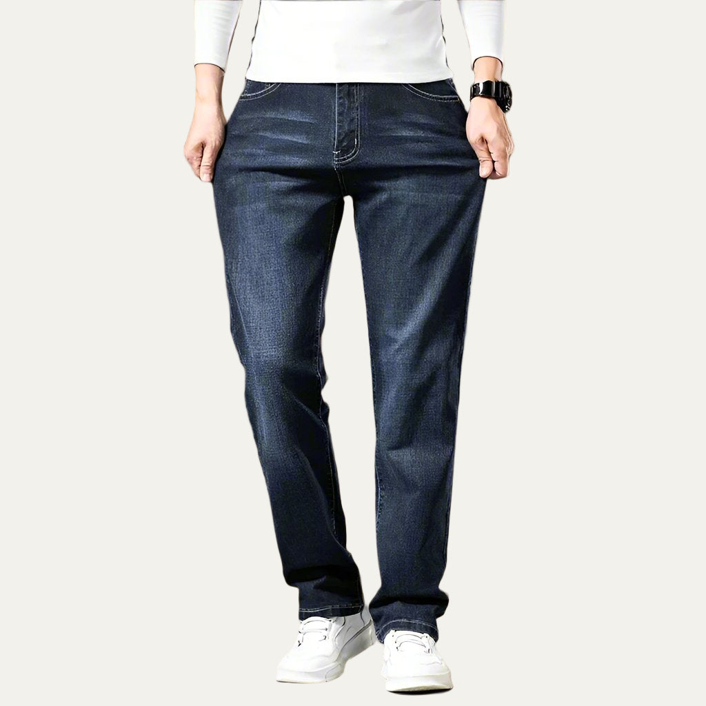 Men's Comfortable Loose Fit Straight Jeans