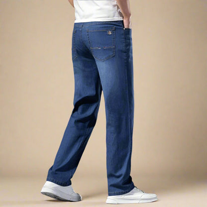 Comfortable Wide Leg Mens Jeans Loose Fit Style