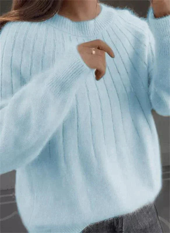 Classic Fit Crew Neck Knit Sweater for Women