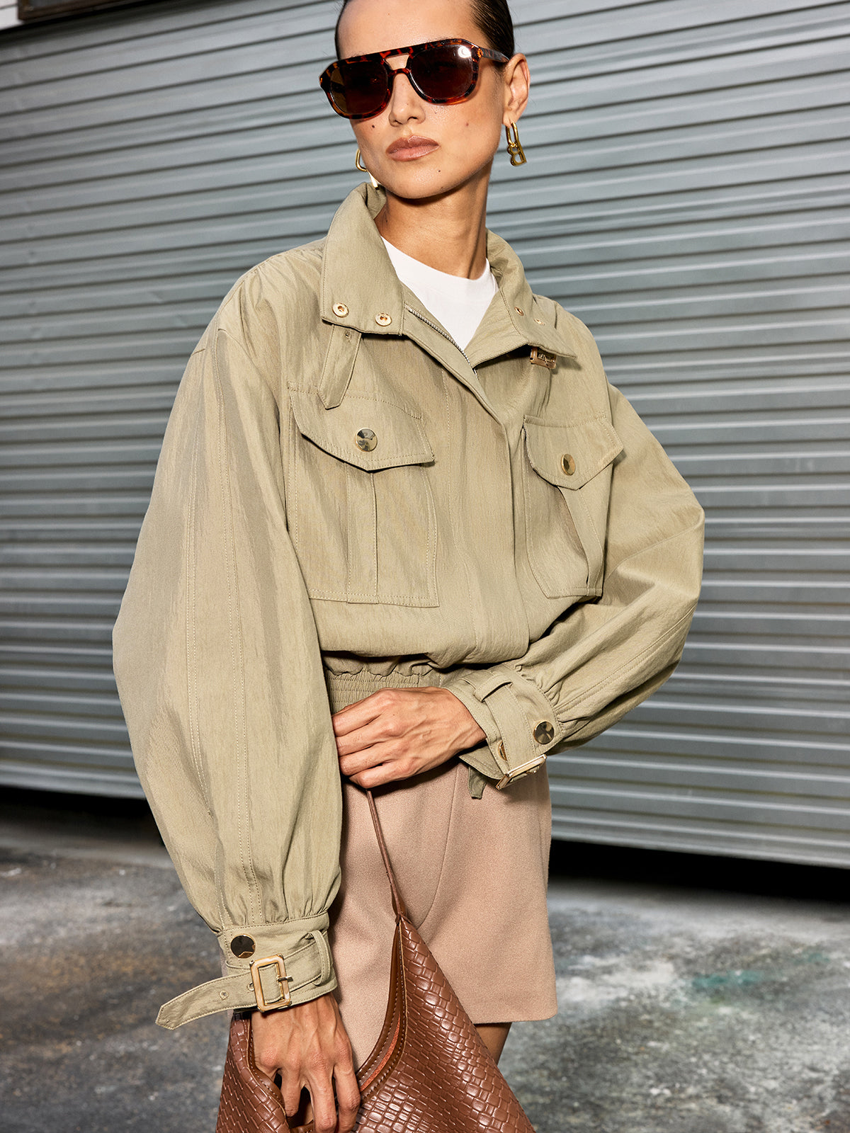Feminine Fit Short Sleeve Blazer Jacket