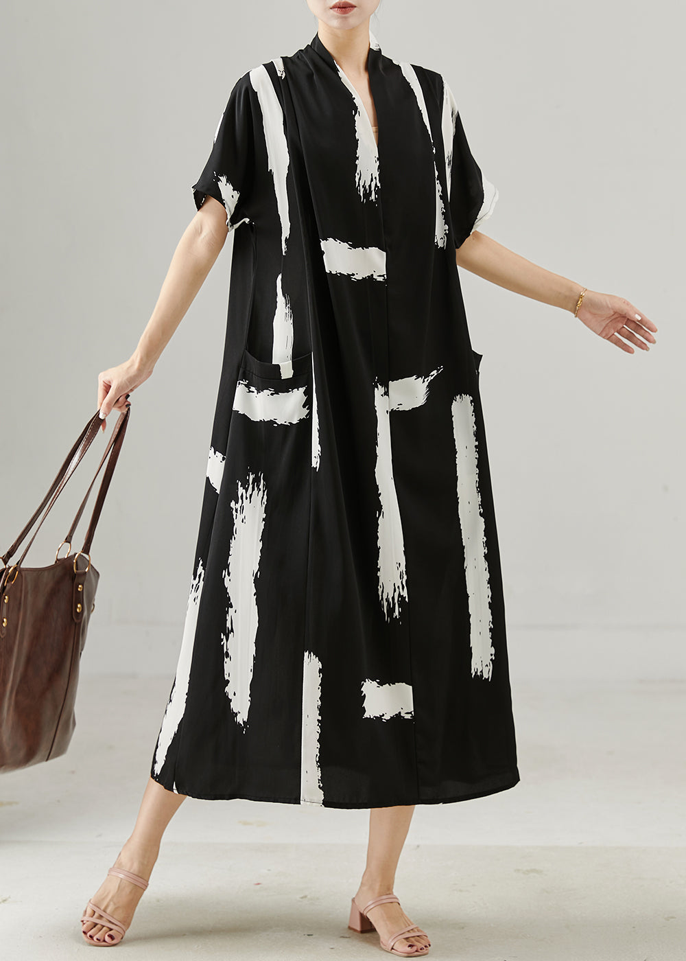Women's Oversized Maxi Dress Silk Chiffon Black - OutfitLondon