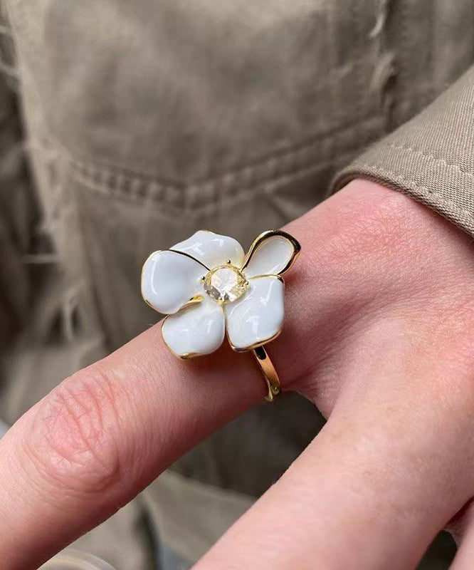 Women's Open Ring White Copper Zircon Floral Accent - OutfitLondon