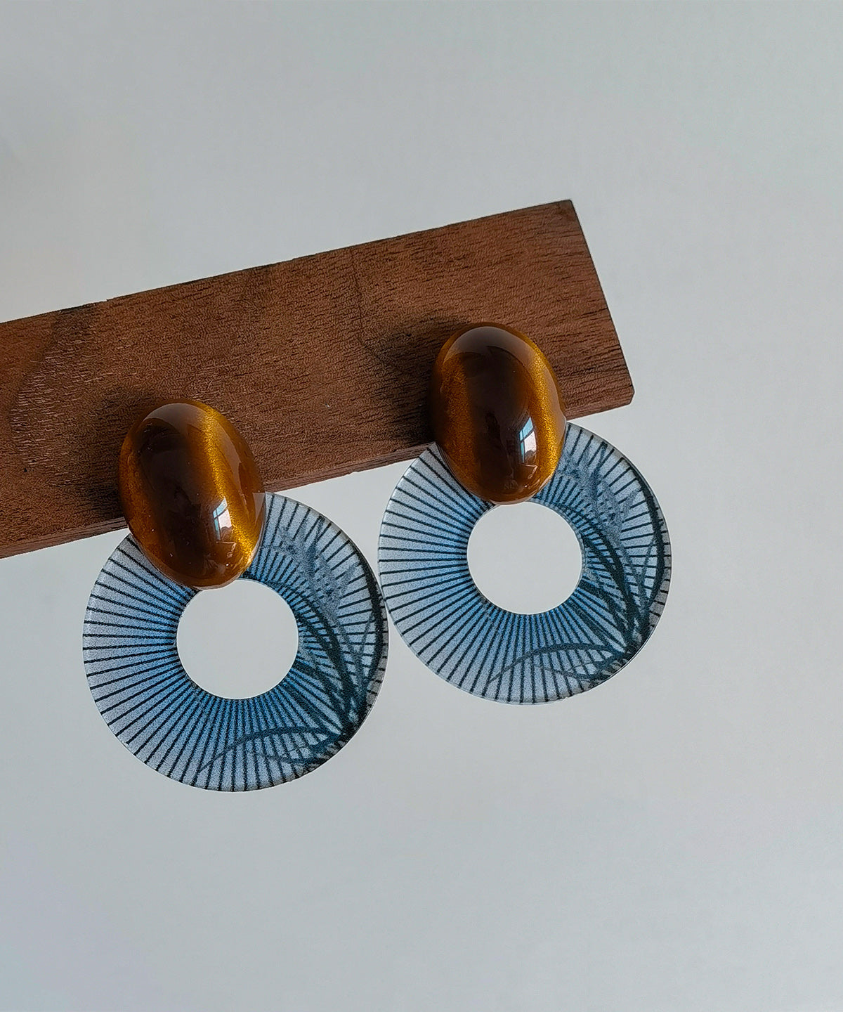 Women's Acrylic Hoop Earrings Blue Amber Chinese Style Lightweight - OutfitLondon