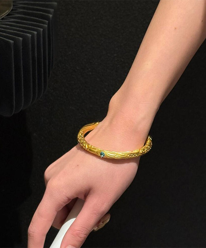 Women's Gold Plated Cuff Bracelet 18cm Elegant - OutfitLondon