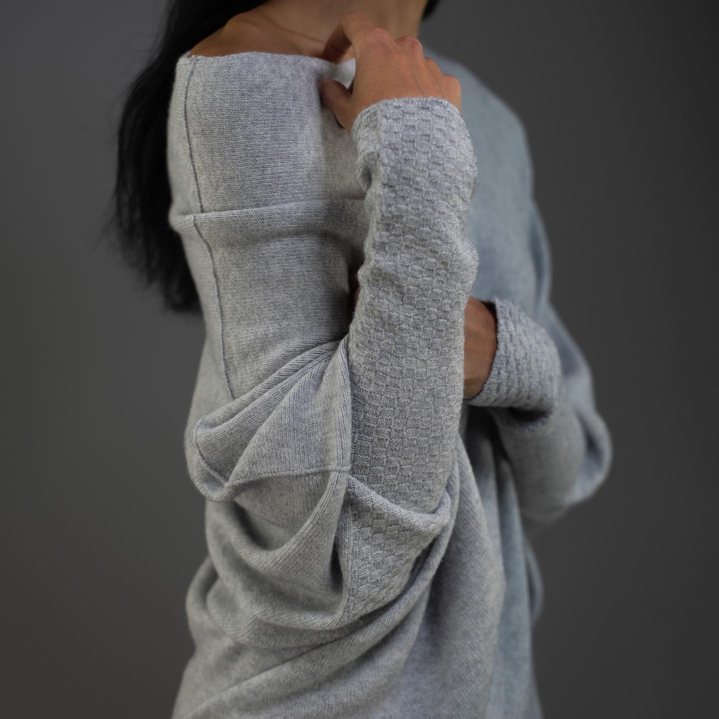 Chic Cold Shoulder Womens Sweater