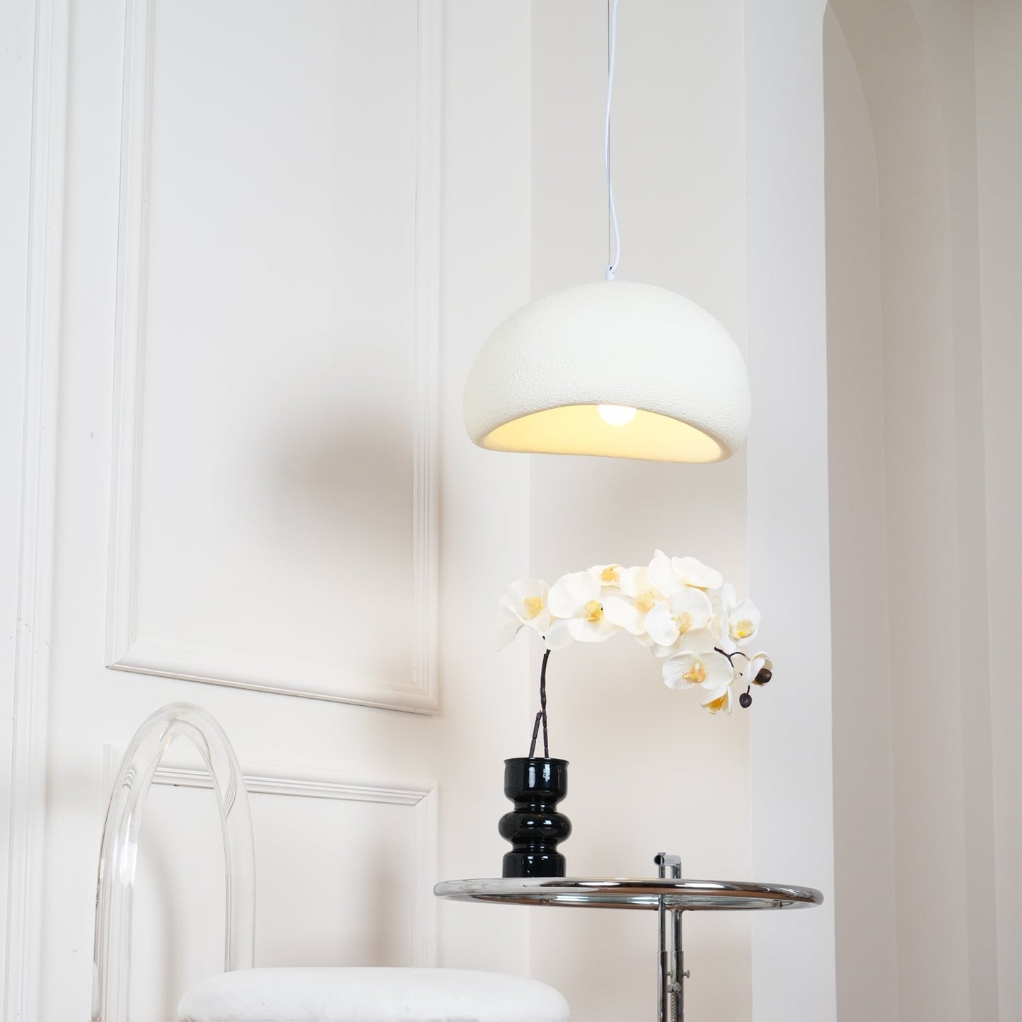 Sleek Contemporary LED Hanging Light Fixture