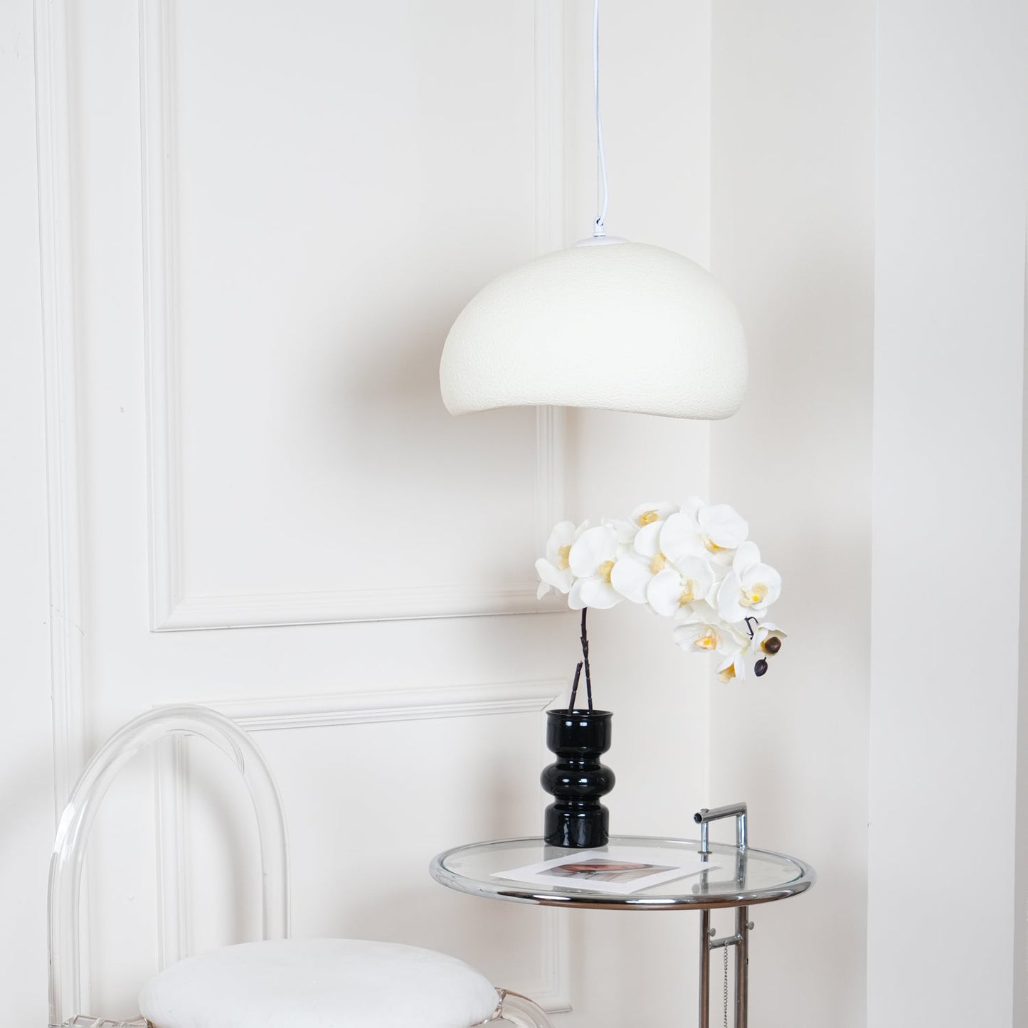 Sleek Contemporary LED Hanging Light Fixture