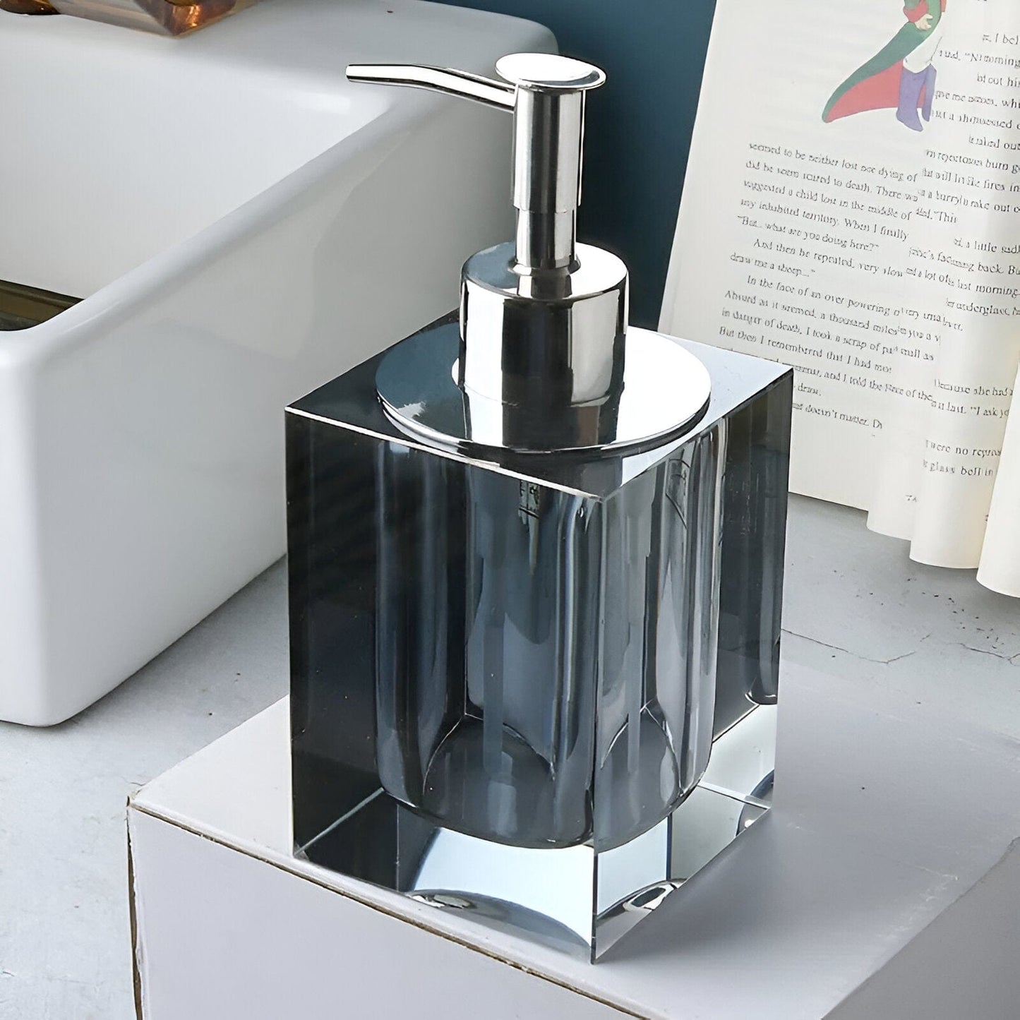Elegant Transparent Bathroom Decor Set