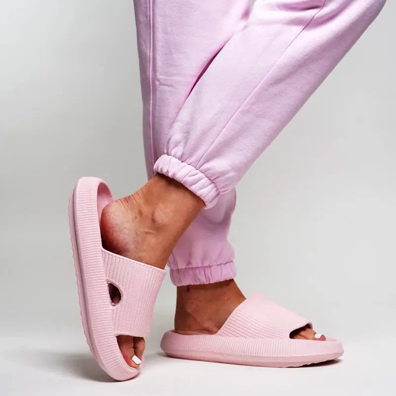 Soft Plush Pillow Slides - OutfitLondon