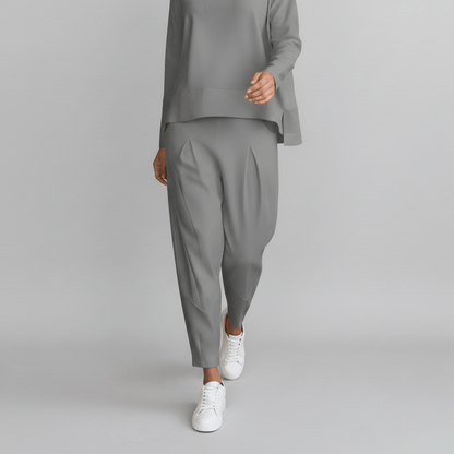Casual 2 Piece Outfit Round Neck Top and Loose Pants